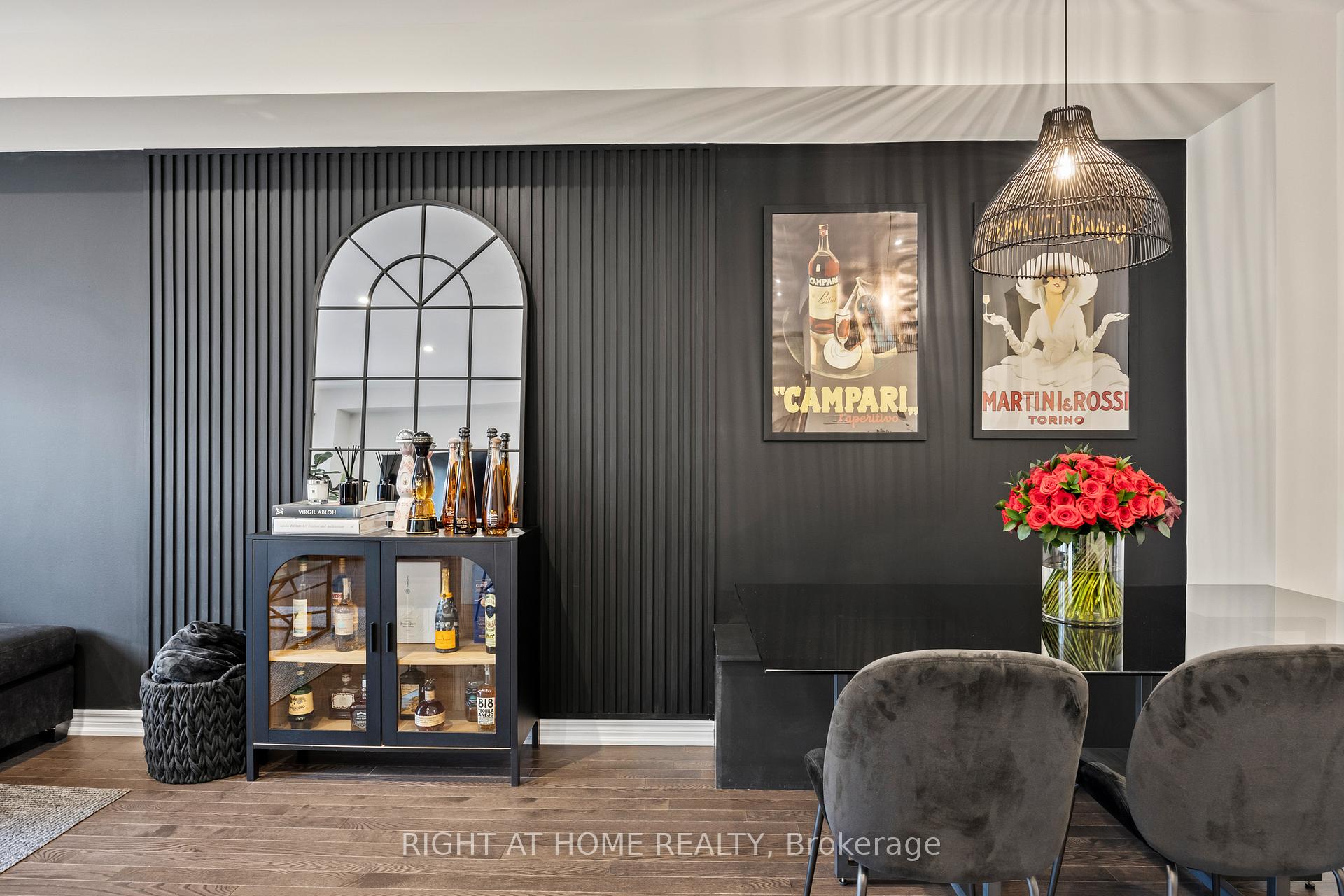 Photo 12 of 59 Ghent Drive, Vaughan, Kleinburg — HOMEH