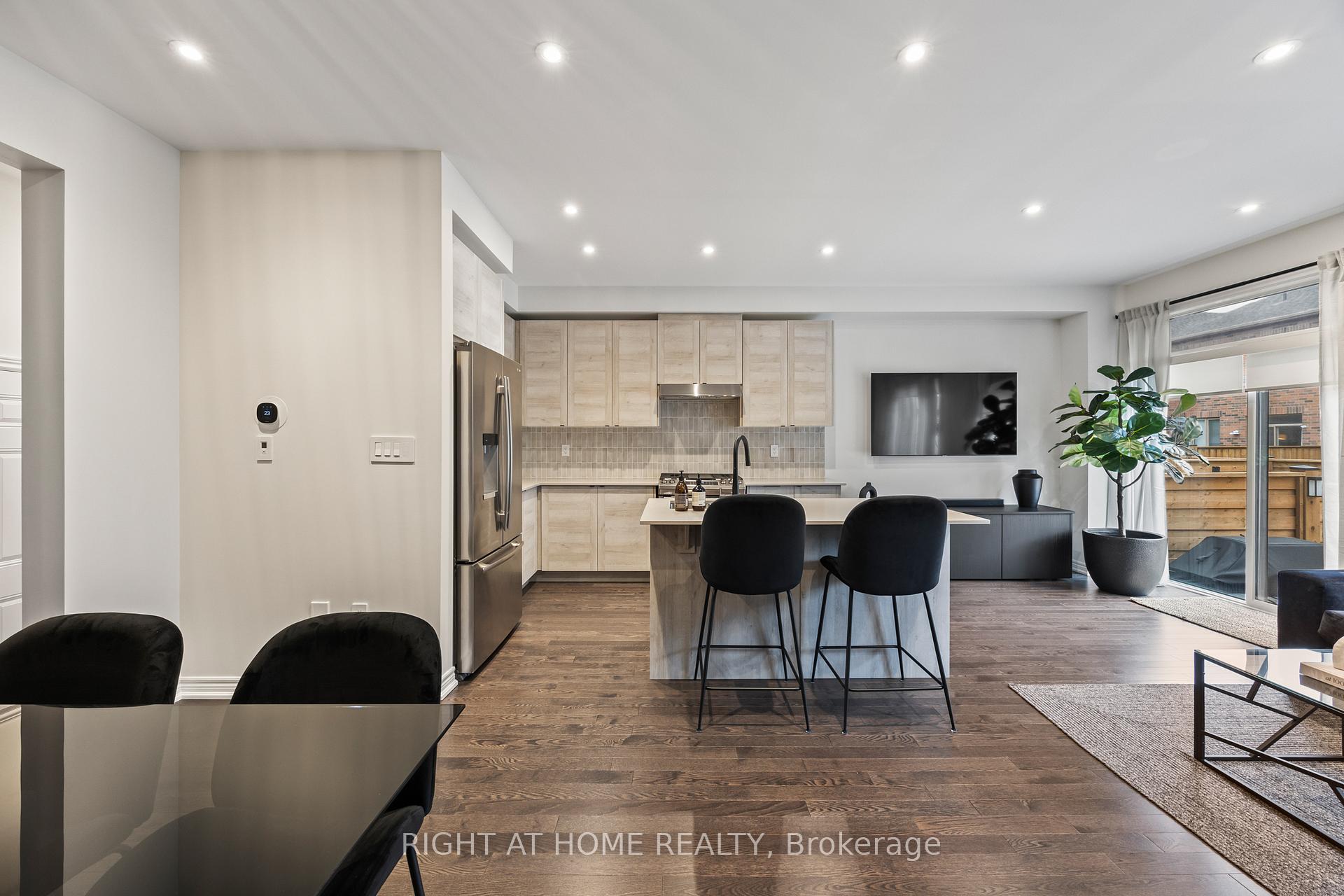 Photo 29 of 59 Ghent Drive, Vaughan, Kleinburg — HOMEH