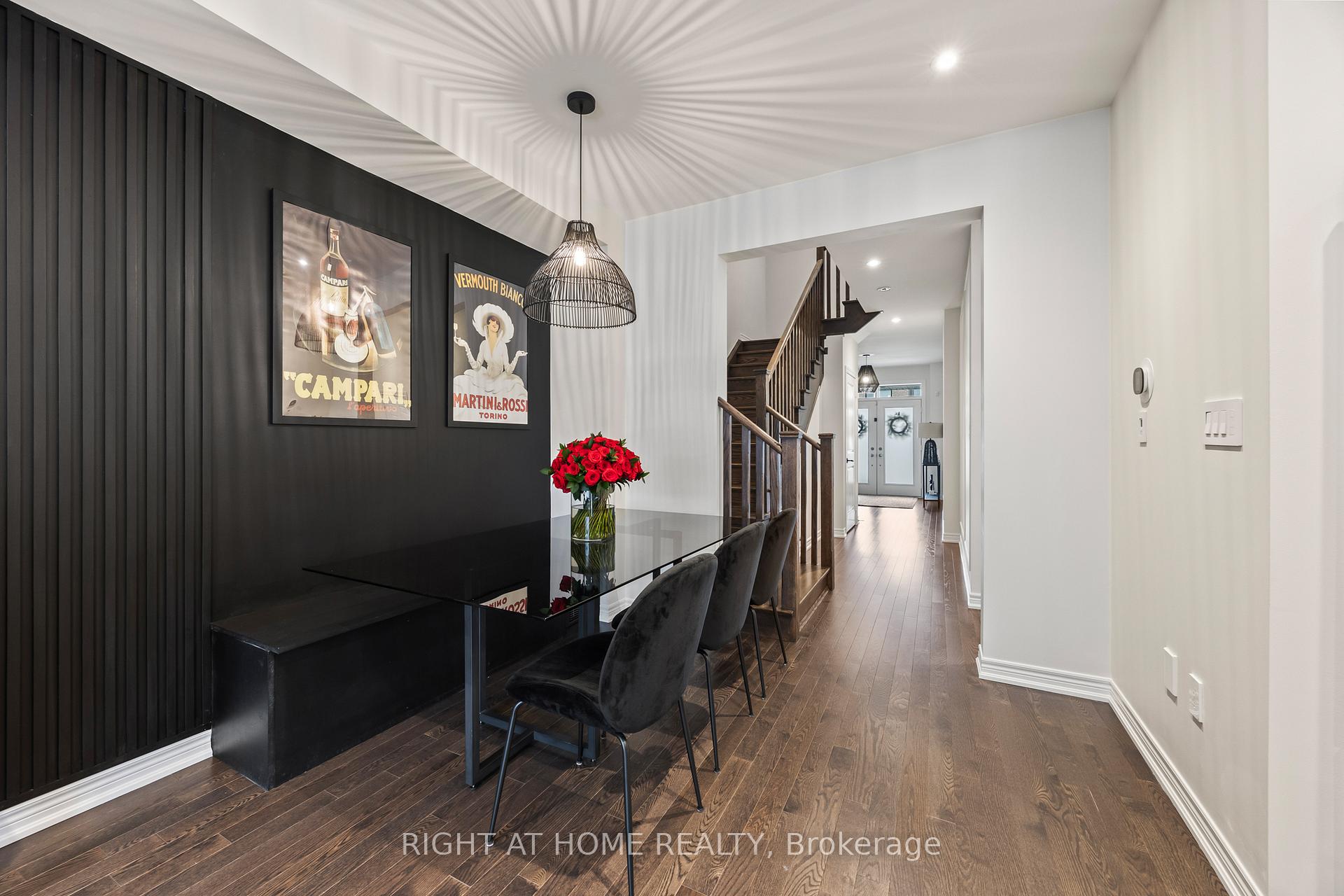 Photo 16 of 59 Ghent Drive, Vaughan, Kleinburg — HOMEH