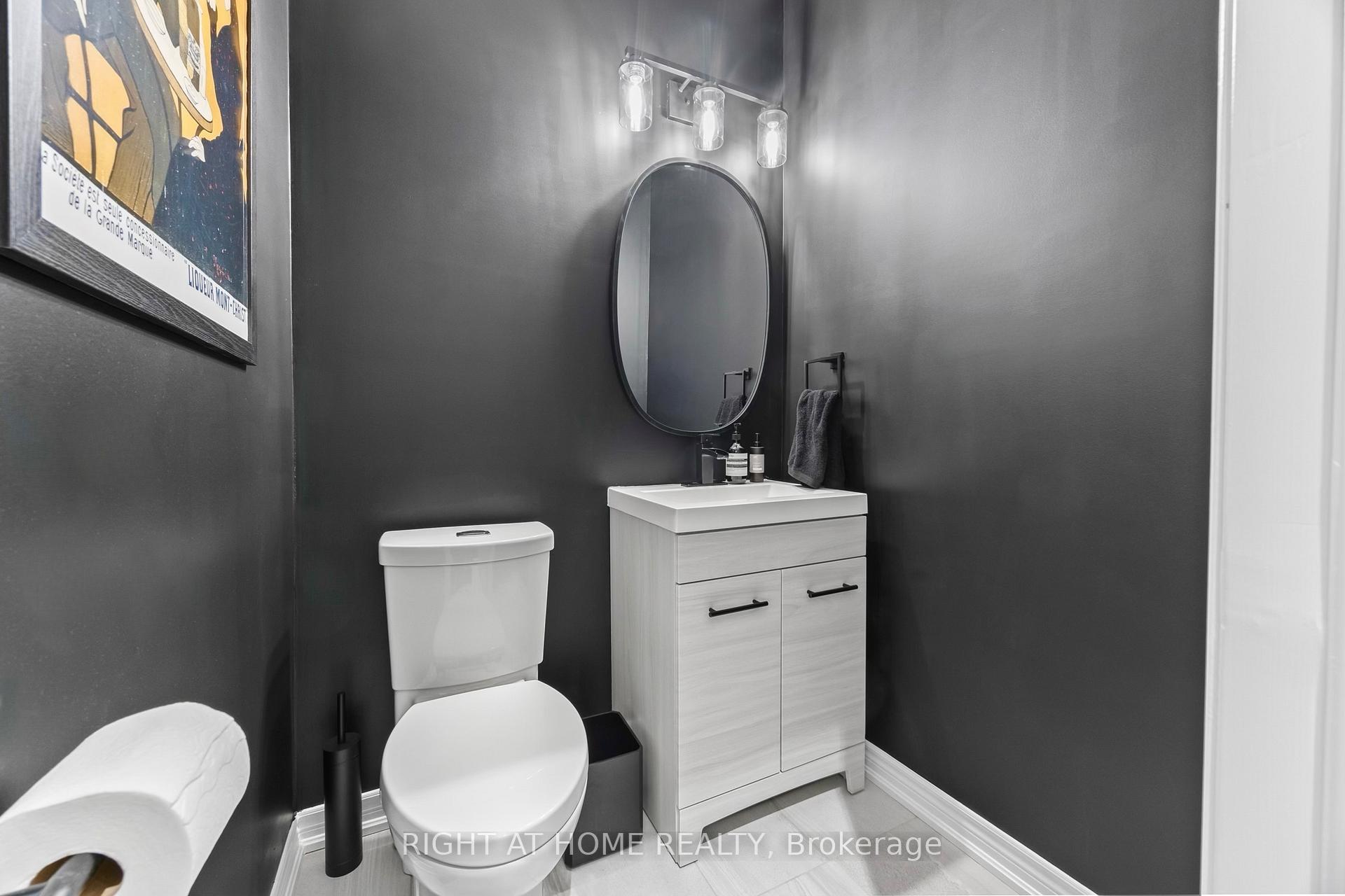 Photo 32 of 59 Ghent Drive, Vaughan, Kleinburg — HOMEH