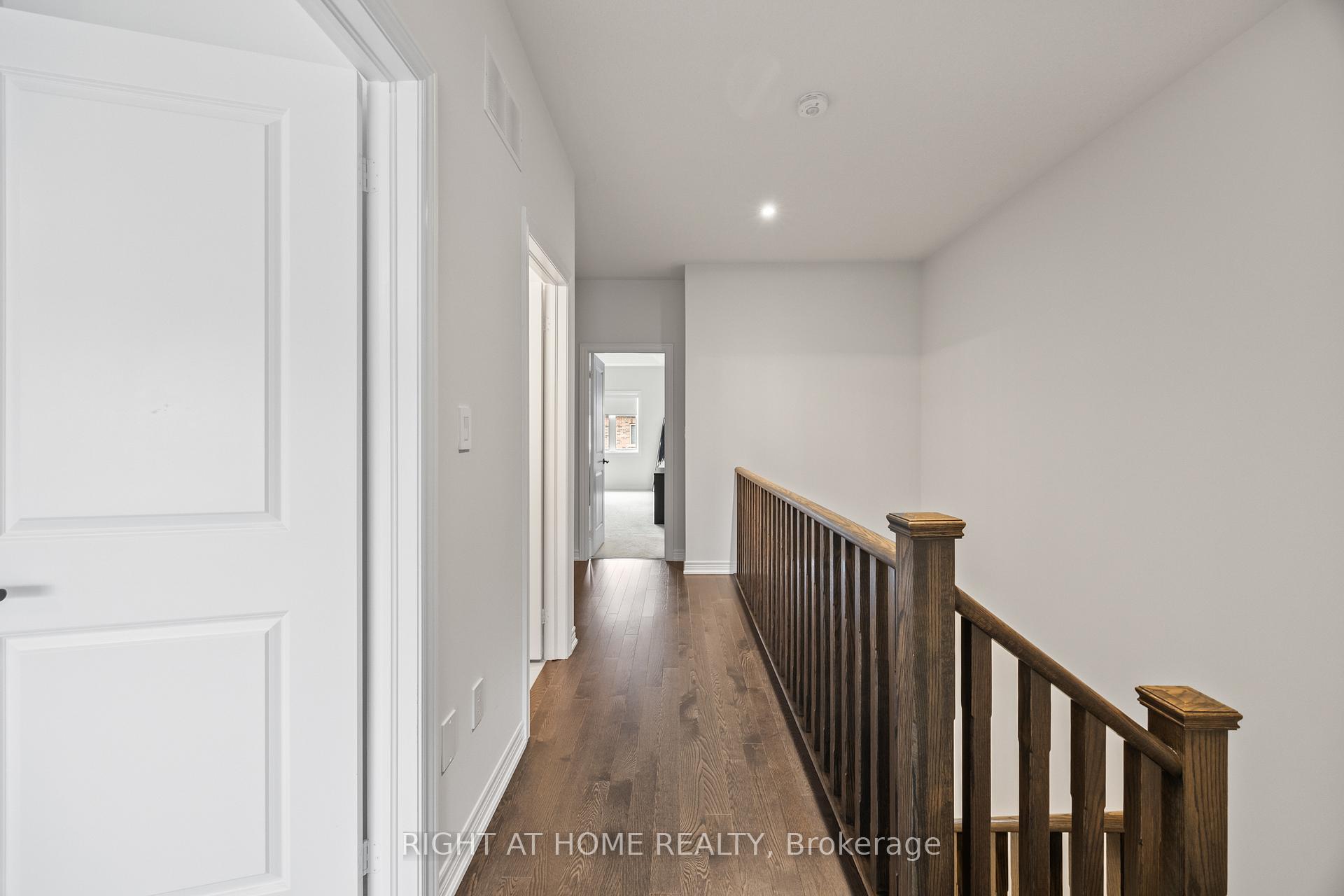 Photo 19 of 59 Ghent Drive, Vaughan, Kleinburg — HOMEH