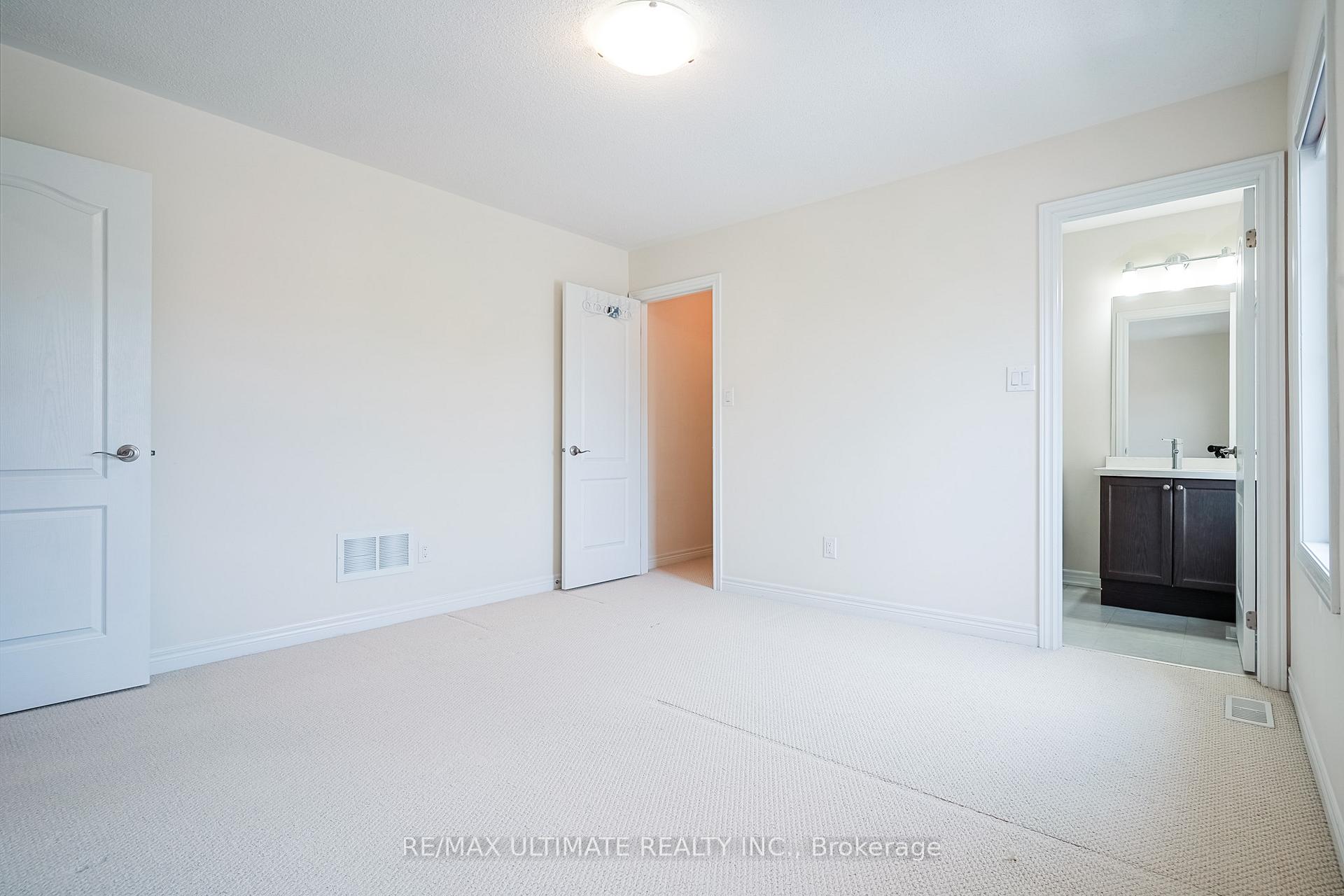 Photo 45 of 86 Hammersly Boulevard, Markham, Wismer — HOMEH