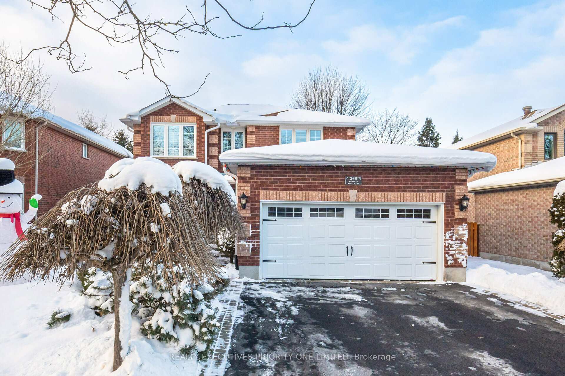 Photo 1 of 366 Cundles Road W, Barrie, Northwest — HOMEH