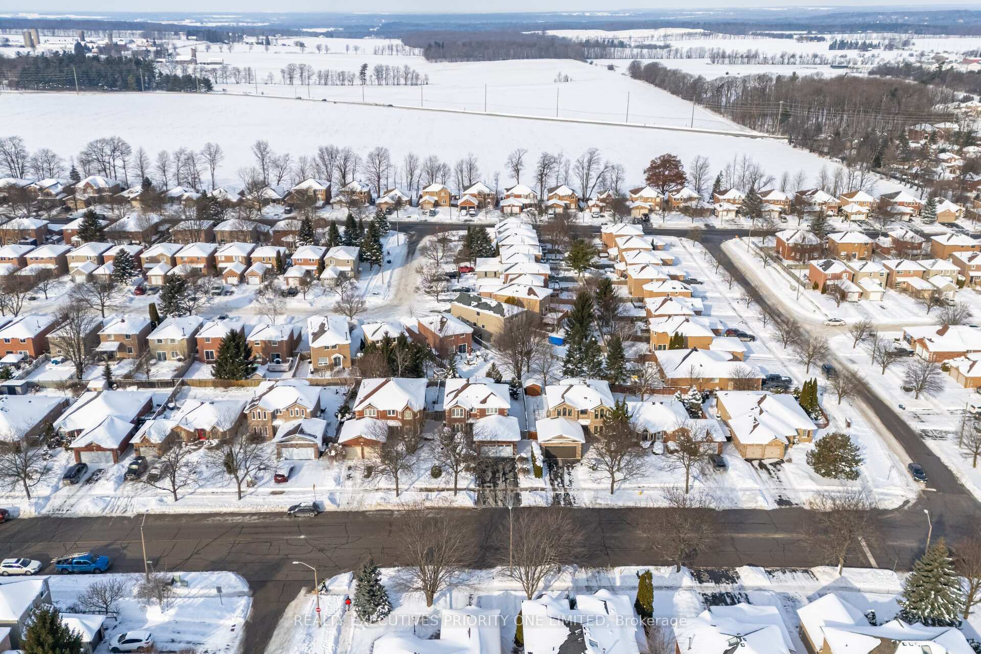 Photo 40 of 366 Cundles Road W, Barrie, Northwest — HOMEH