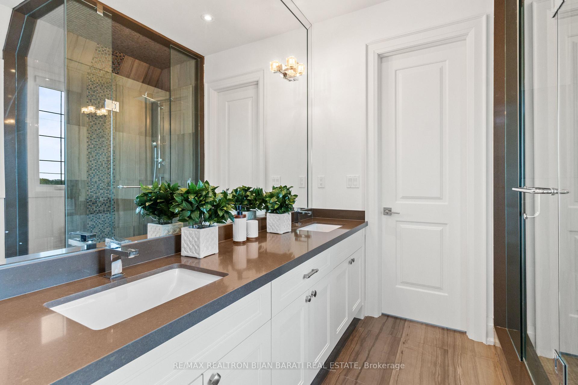 Photo 21 of 61 Meadowview Avenue, Markham, Grandview — HOMEH