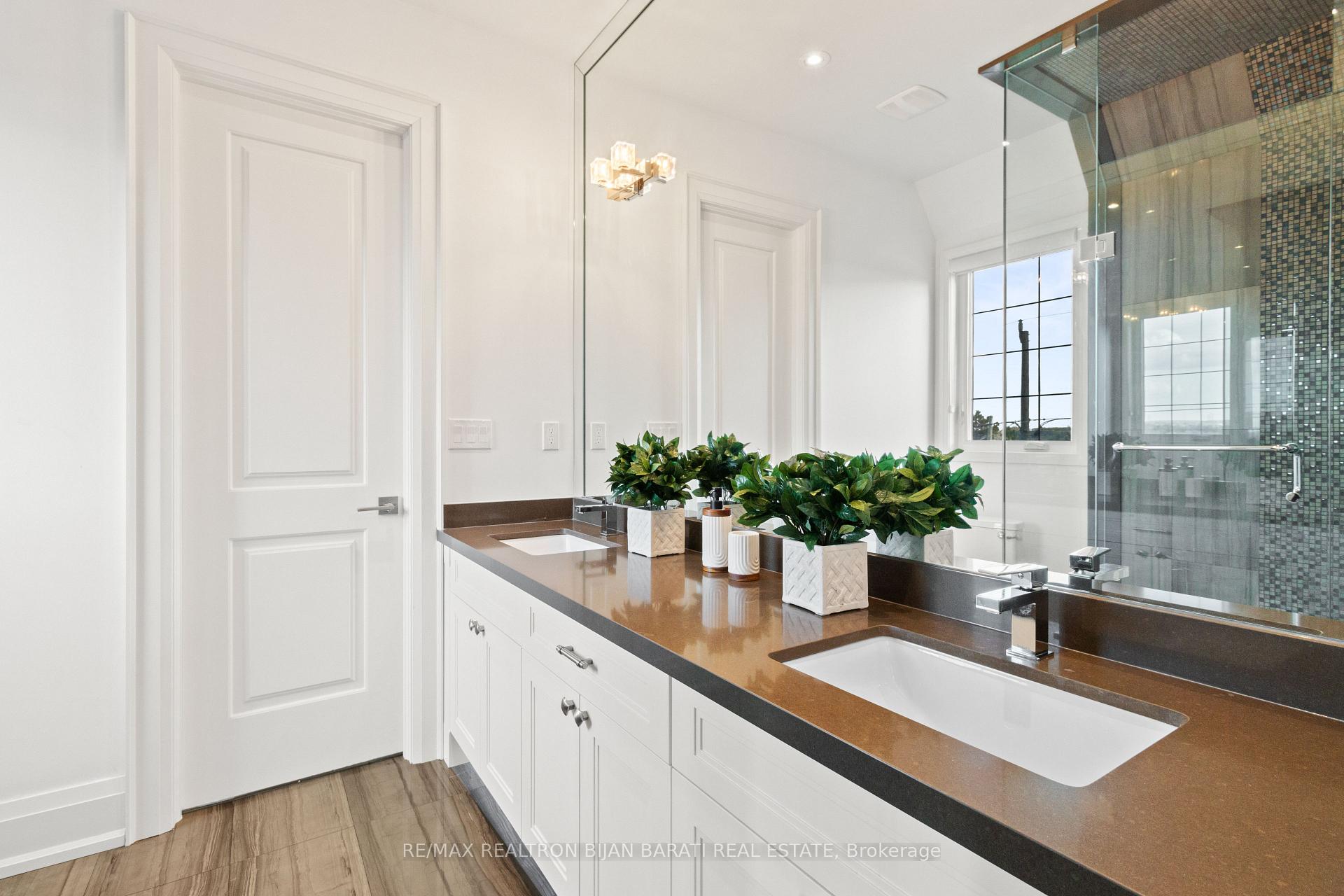 Photo 44 of 61 Meadowview Avenue, Markham, Grandview — HOMEH