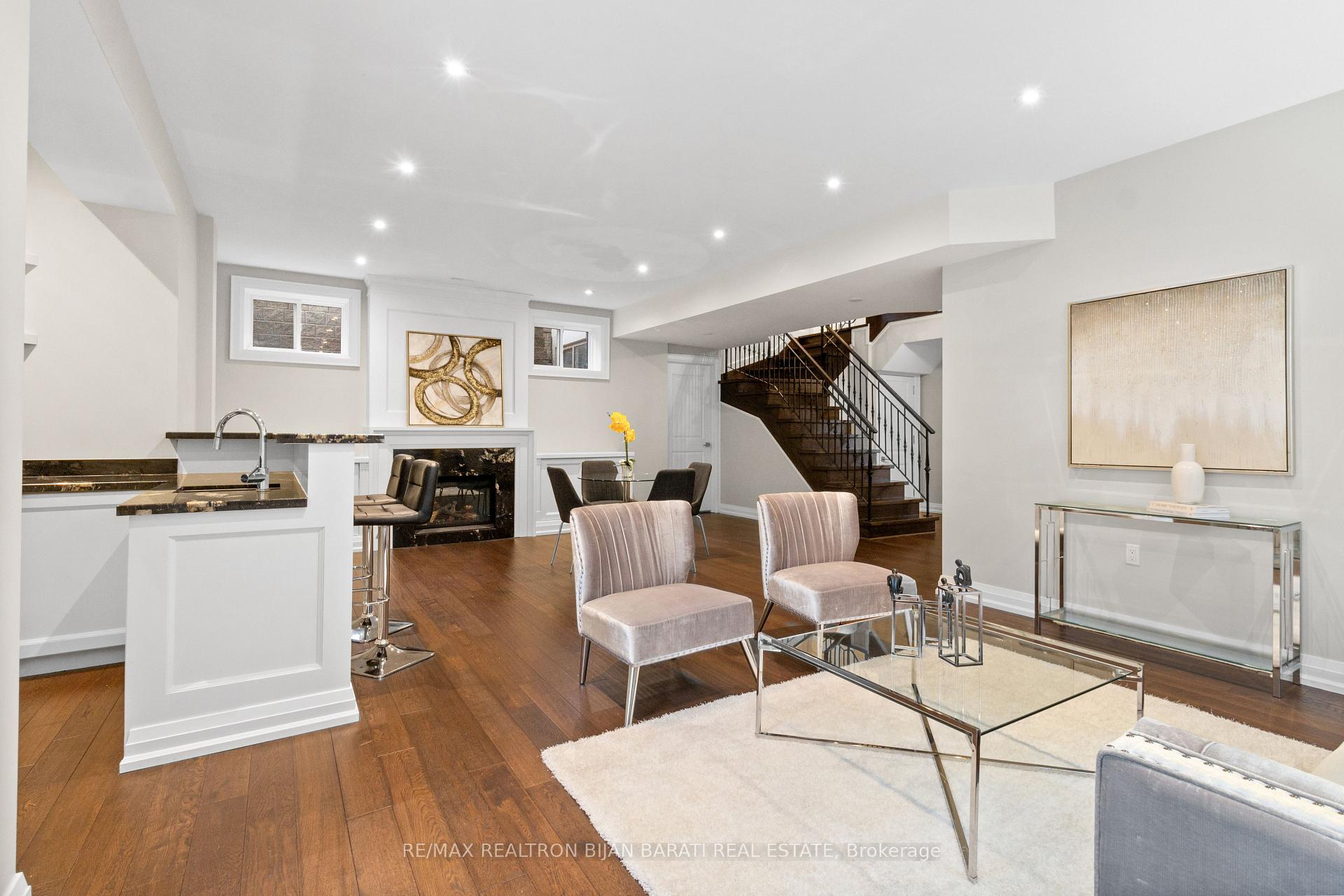 Photo 26 of 61 Meadowview Avenue, Markham, Grandview — HOMEH