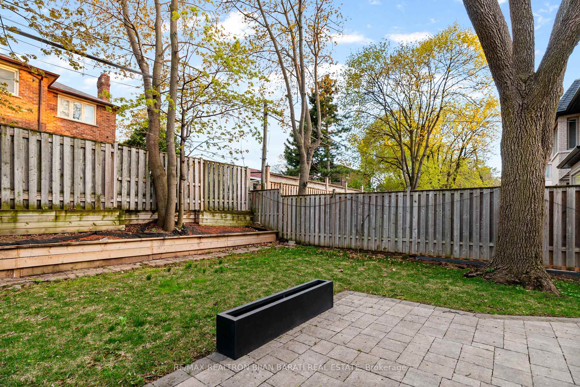 Photo 43 of 61 Meadowview Avenue, Markham, Grandview — HOMEH