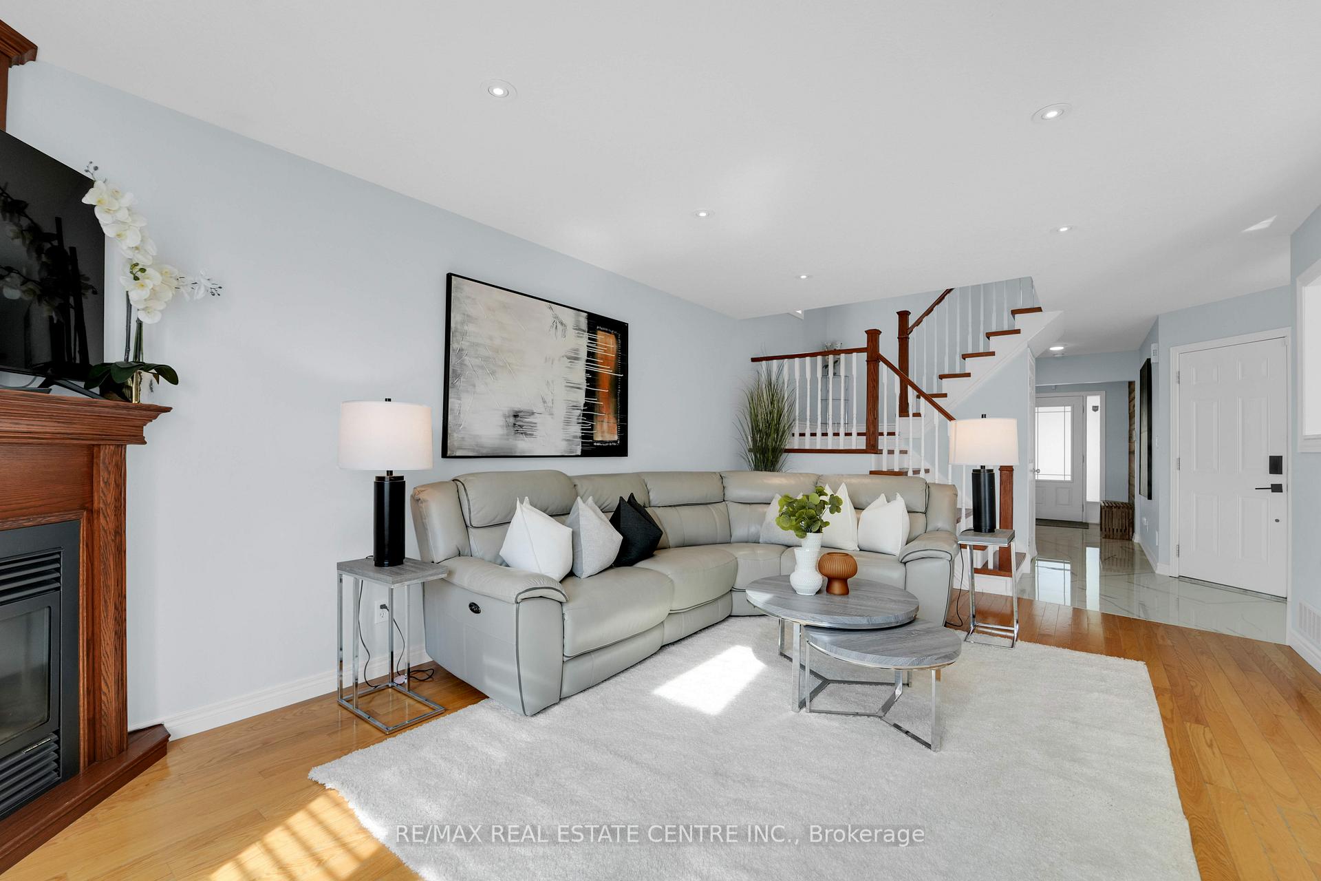 Photo 39 of 557 St Moritz Avenue, Waterloo — HOMEH