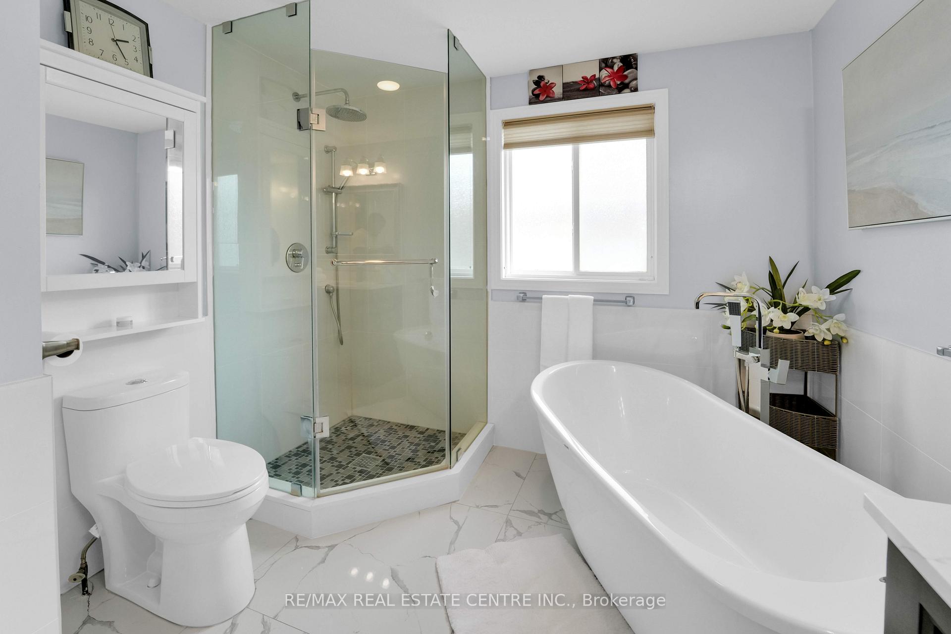 Photo 19 of 557 St Moritz Avenue, Waterloo — HOMEH