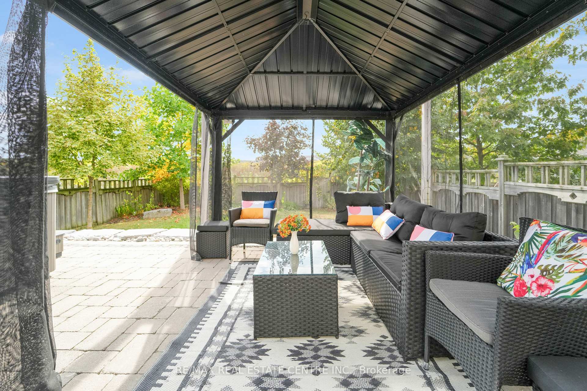 Photo 32 of 557 St Moritz Avenue, Waterloo — HOMEH