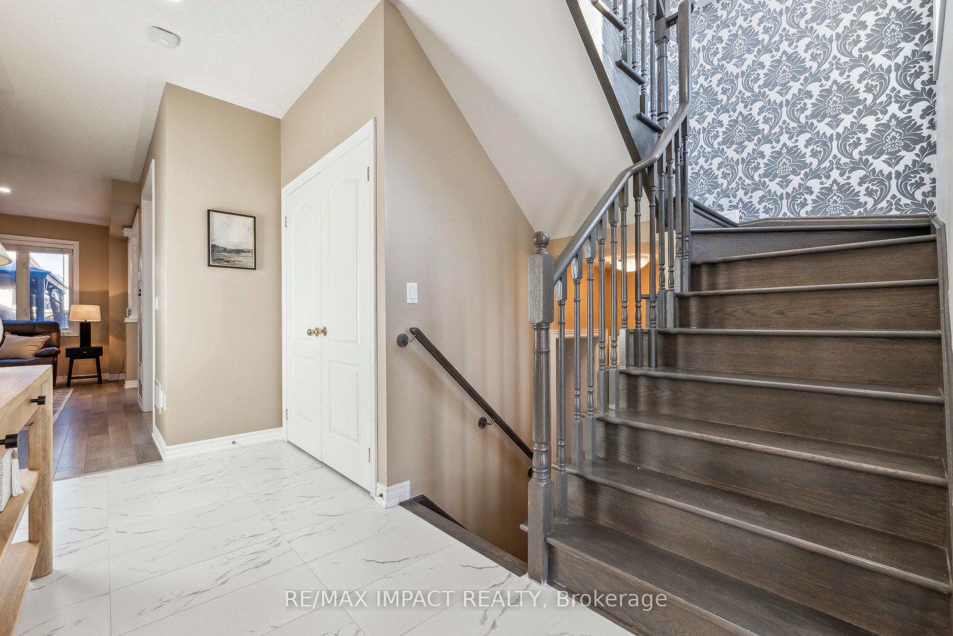Photo 15 of 7 McDONALD Crescent, Clarington, Newcastle — HOMEH