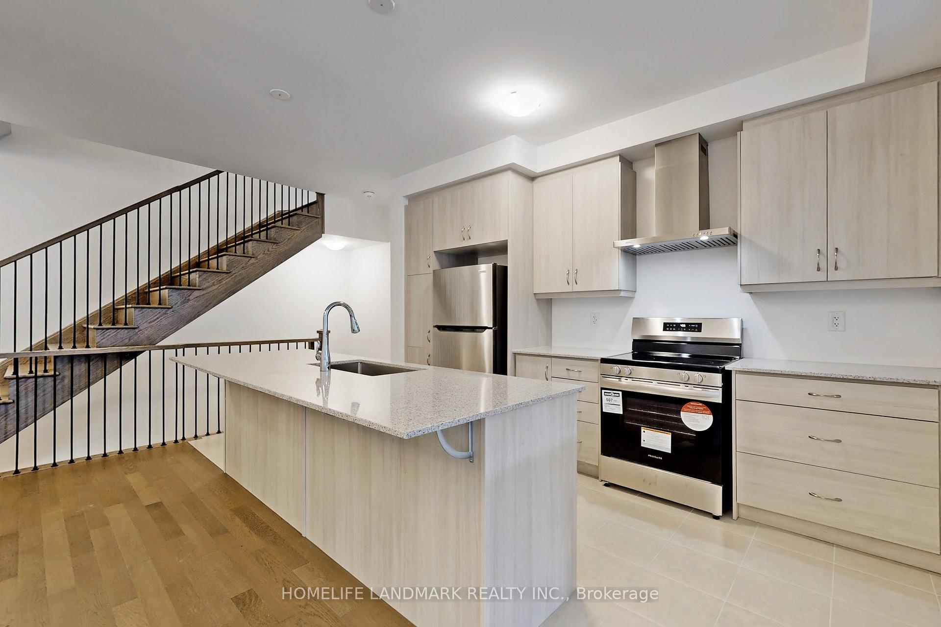Photo 7 of 15 Avani Avenue, Markham, Victoria Square — HOMEH