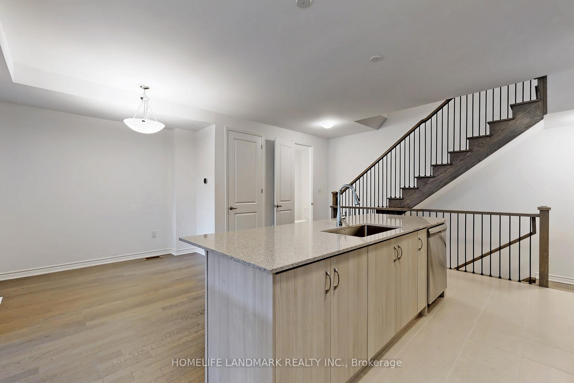 Photo 20 of 15 Avani Avenue, Markham, Victoria Square — HOMEH
