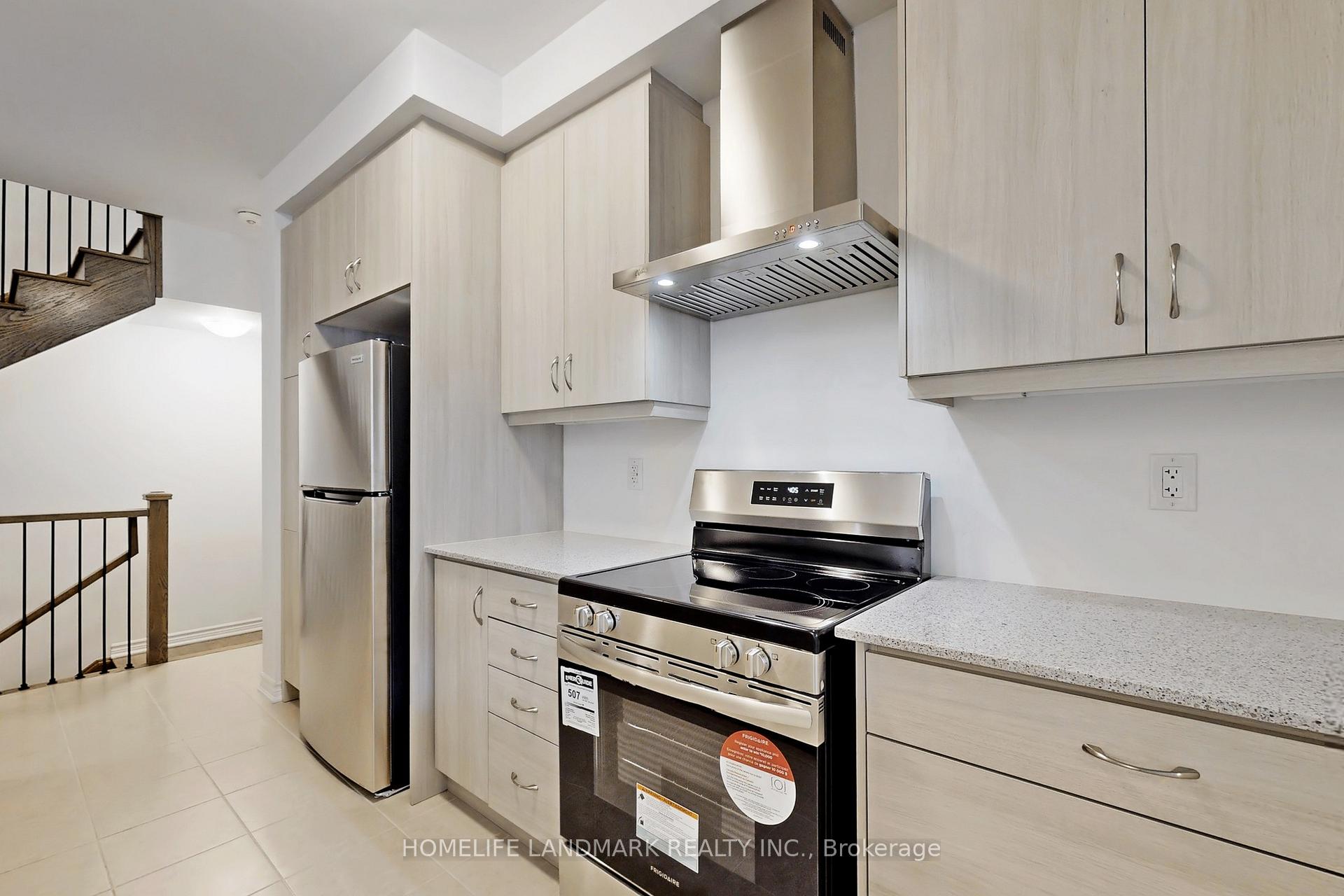 Photo 17 of 15 Avani Avenue, Markham, Victoria Square — HOMEH