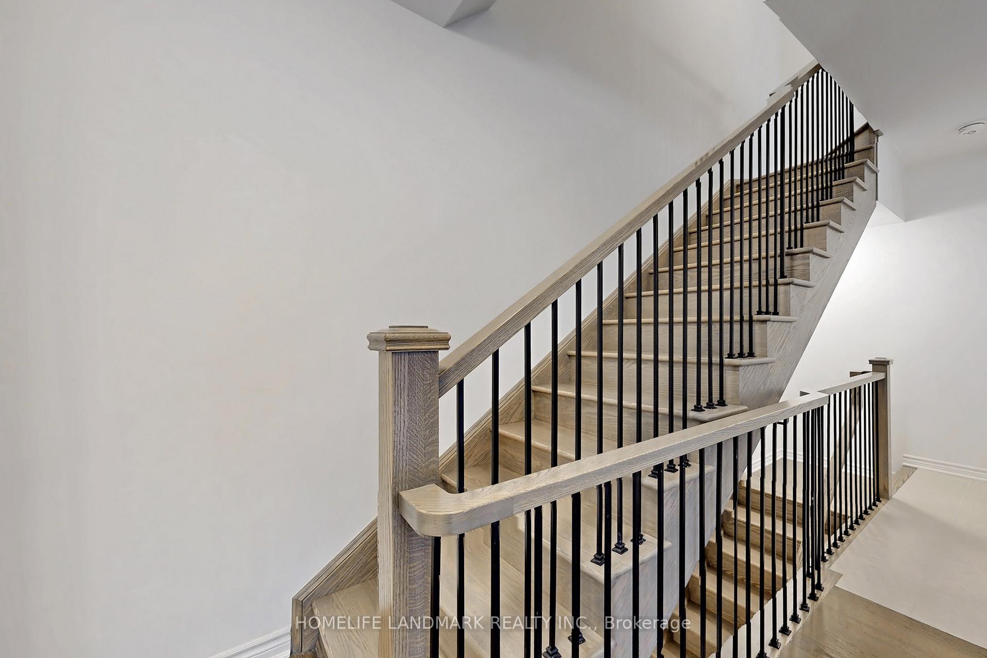 Photo 9 of 15 Avani Avenue, Markham, Victoria Square — HOMEH