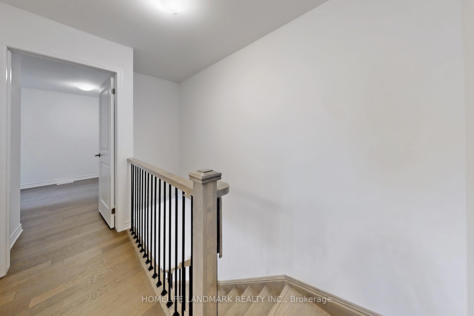 Photo 10 of 15 Avani Avenue, Markham, Victoria Square — HOMEH