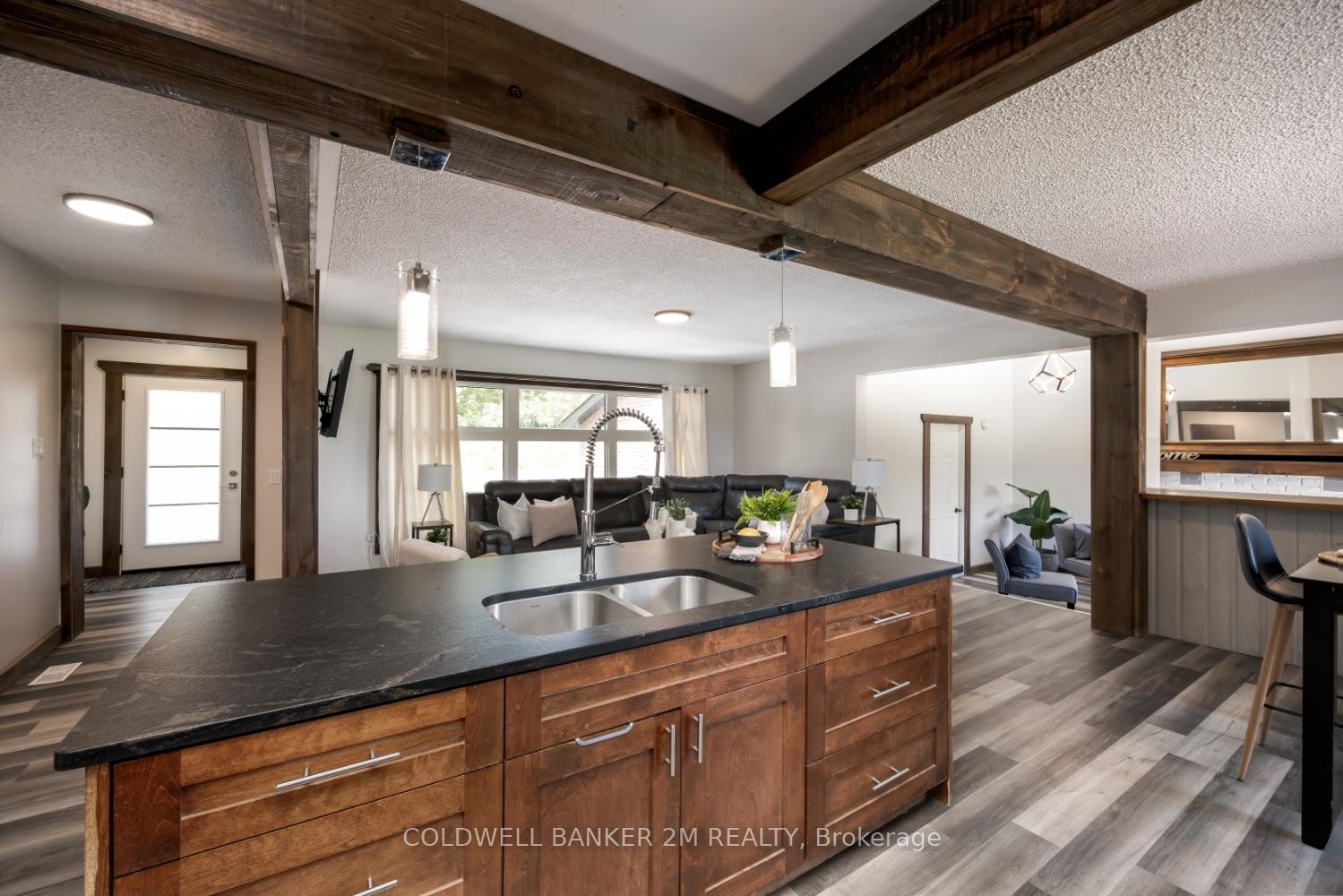 Photo 6 of 7559 Lakeridge Road, Uxbridge, Rural Uxbridge — HOMEH