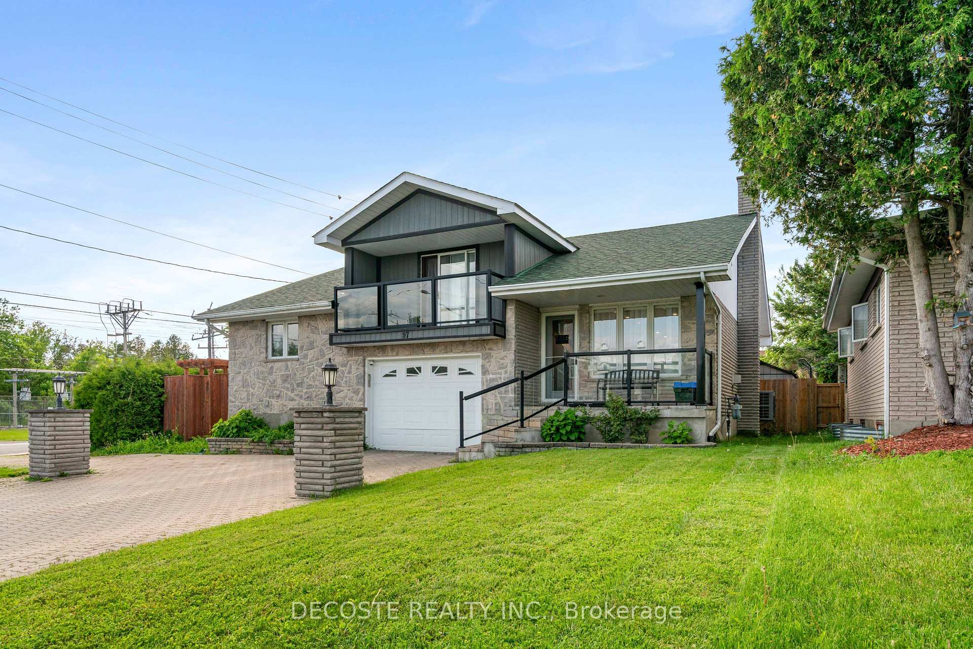 Photo 5 of 97 Clement Street, North Glengarry, Alexandria — HOMEH