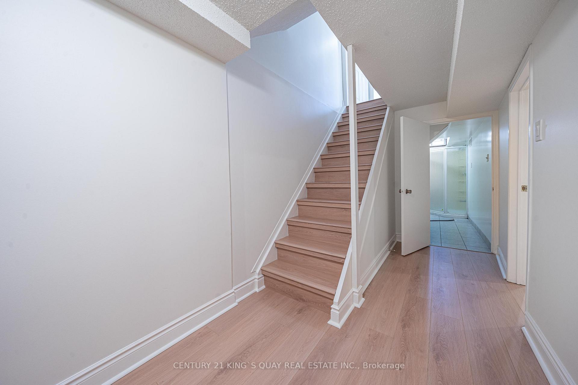 Photo 16 of 55 Hornchurch Crescent, Markham, Milliken Mills East — HOMEH