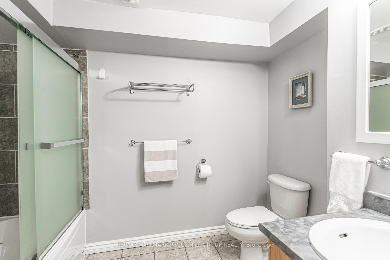 Photo 21 of 21 Claire Drive, Barrie, Painswick South — HOMEH