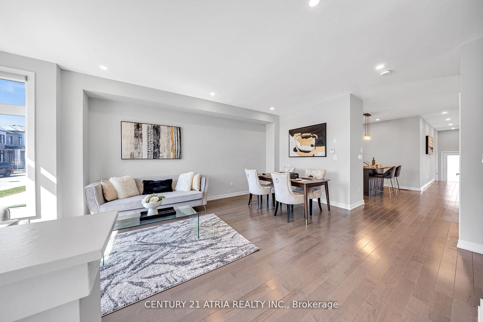 Photo 6 of 10 Sam Priestley Avenue, Markham, Cornell — HOMEH