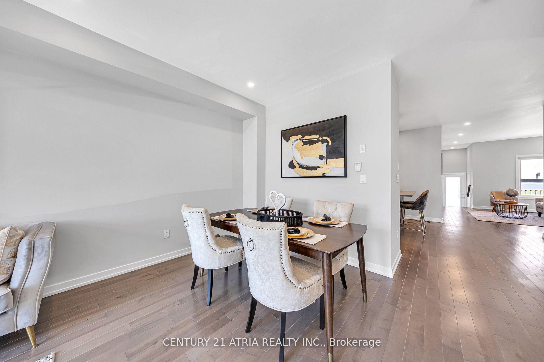 Photo 21 of 10 Sam Priestley Avenue, Markham, Cornell — HOMEH