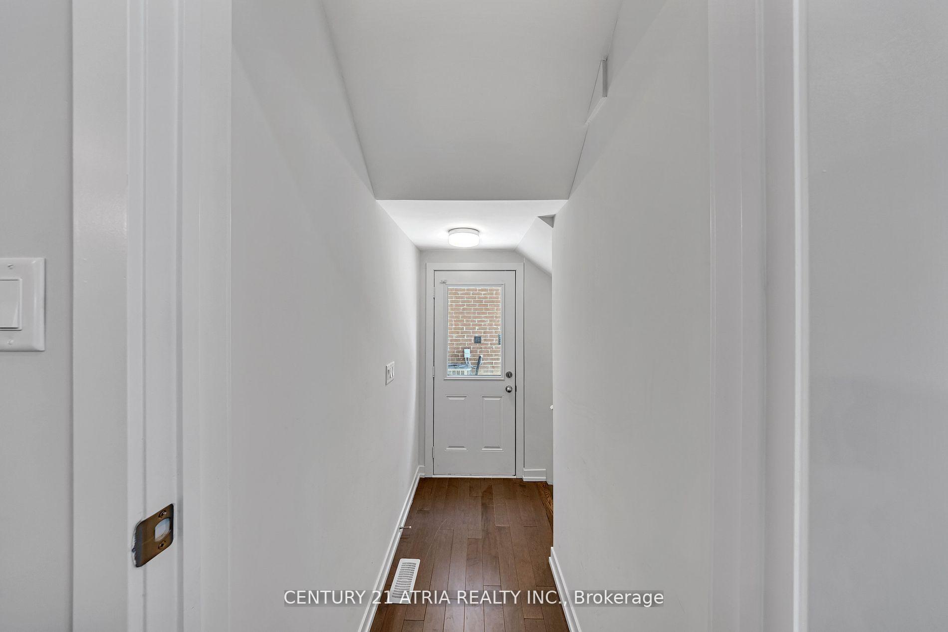 Photo 11 of 10 Sam Priestley Avenue, Markham, Cornell — HOMEH