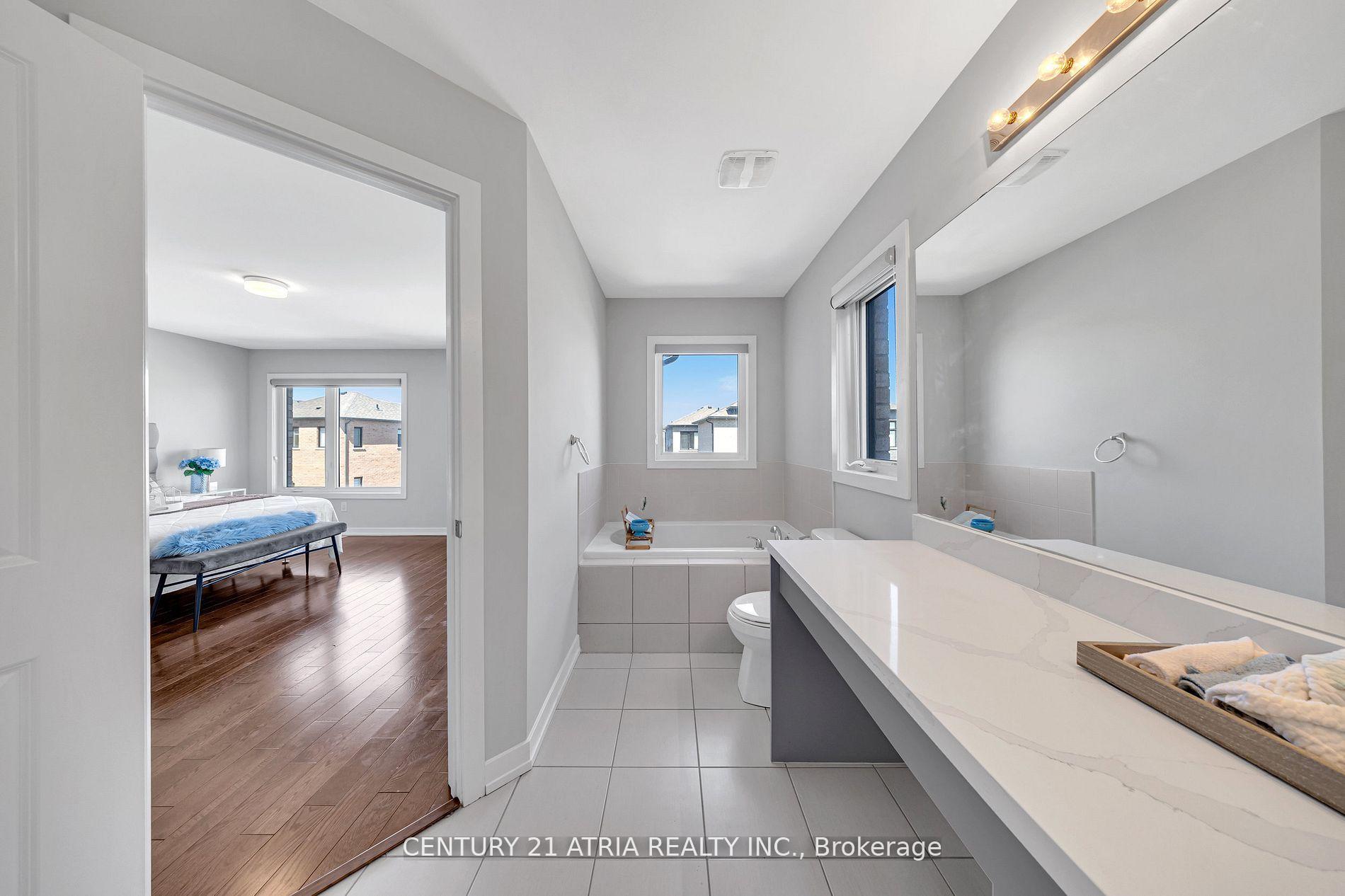 Photo 33 of 10 Sam Priestley Avenue, Markham, Cornell — HOMEH