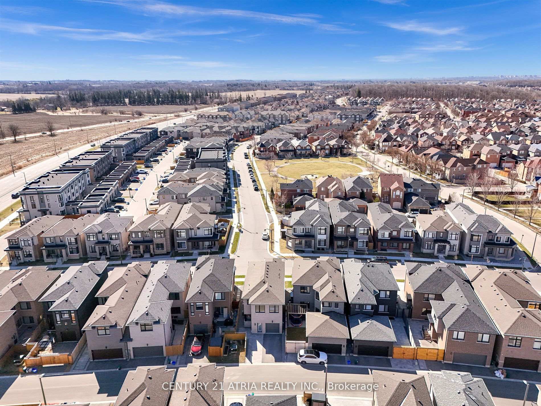 Photo 42 of 10 Sam Priestley Avenue, Markham, Cornell — HOMEH