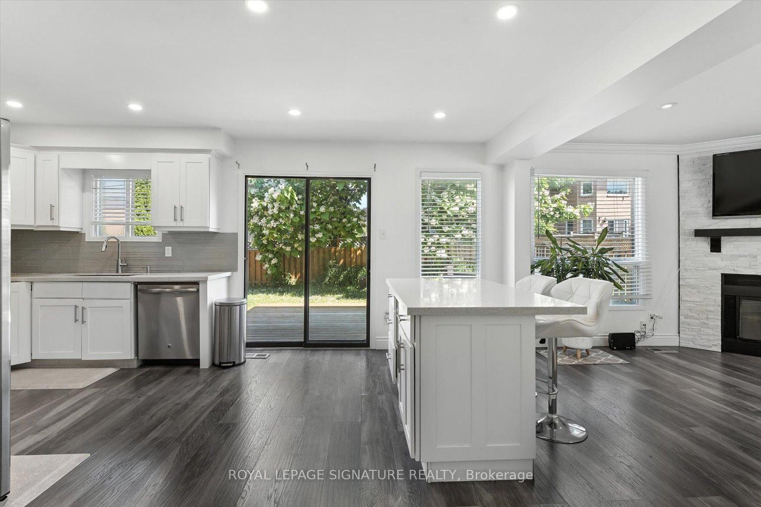 Photo 15 of 68 Magill Drive, Ajax, Central — HOMEH