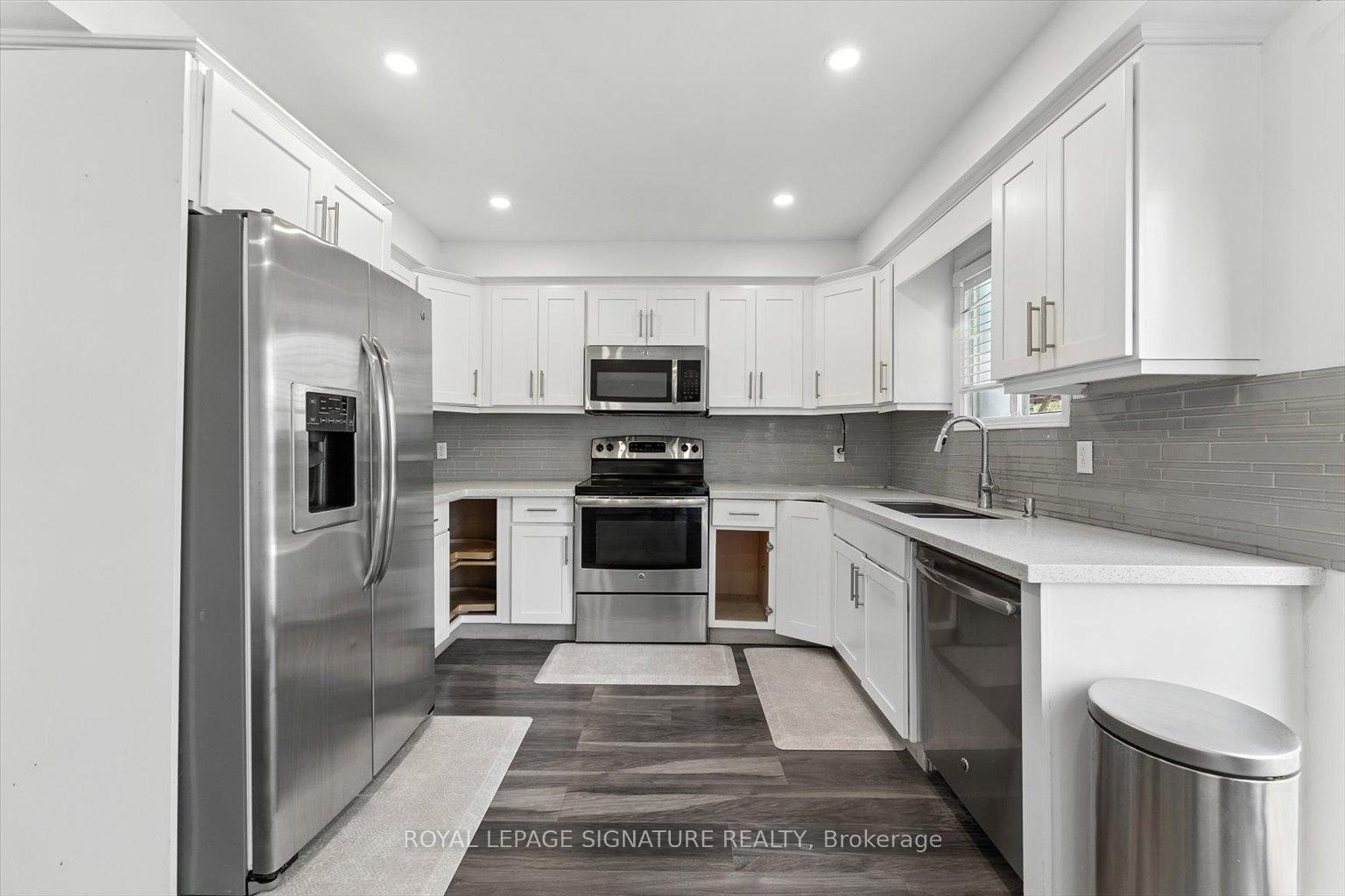 Photo 17 of 68 Magill Drive, Ajax, Central — HOMEH