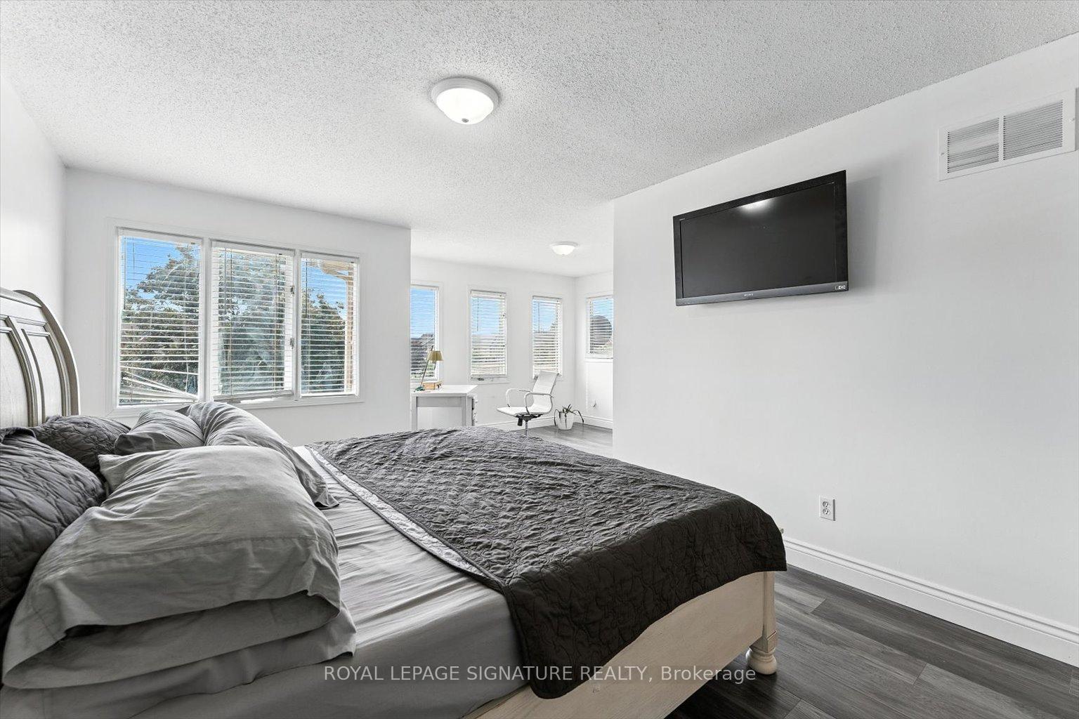 Photo 25 of 68 Magill Drive, Ajax, Central — HOMEH