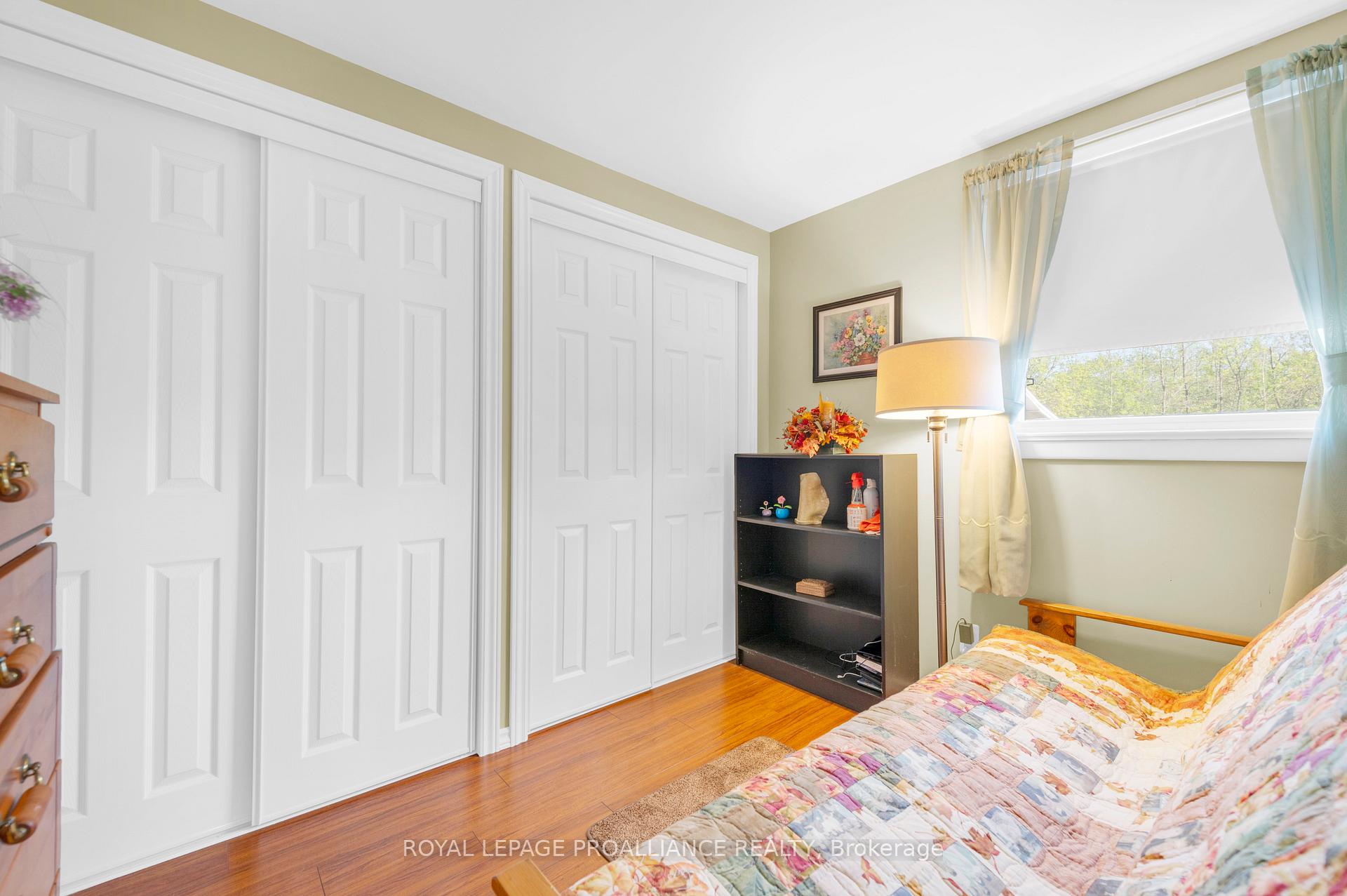 Photo 11 of 103 Marshall Road, Belleville, Belleville Ward — HOMEH