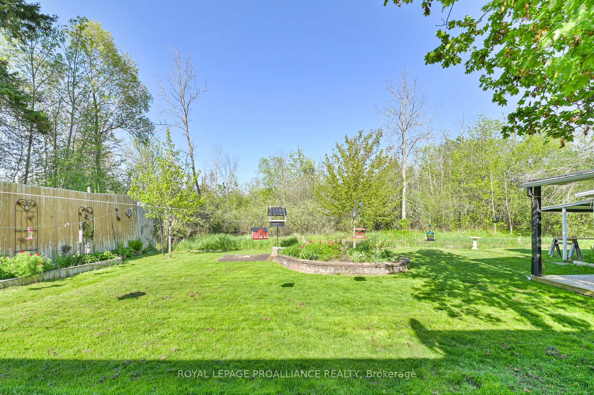 Photo 24 of 103 Marshall Road, Belleville, Belleville Ward — HOMEH