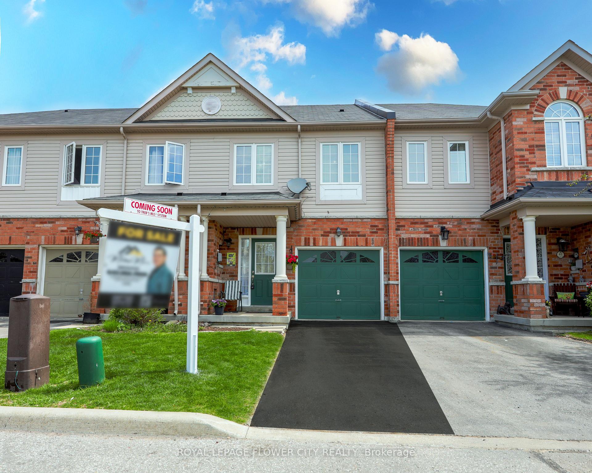 Photo 5 of 42 Lander Crescent N, Clarington, Bowmanville — HOMEH