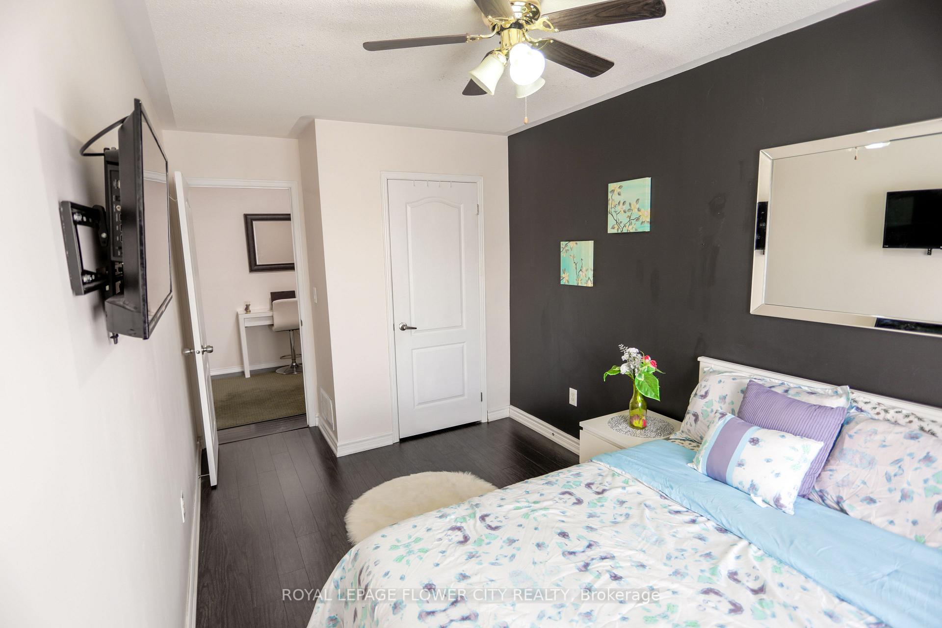 Photo 22 of 42 Lander Crescent N, Clarington, Bowmanville — HOMEH