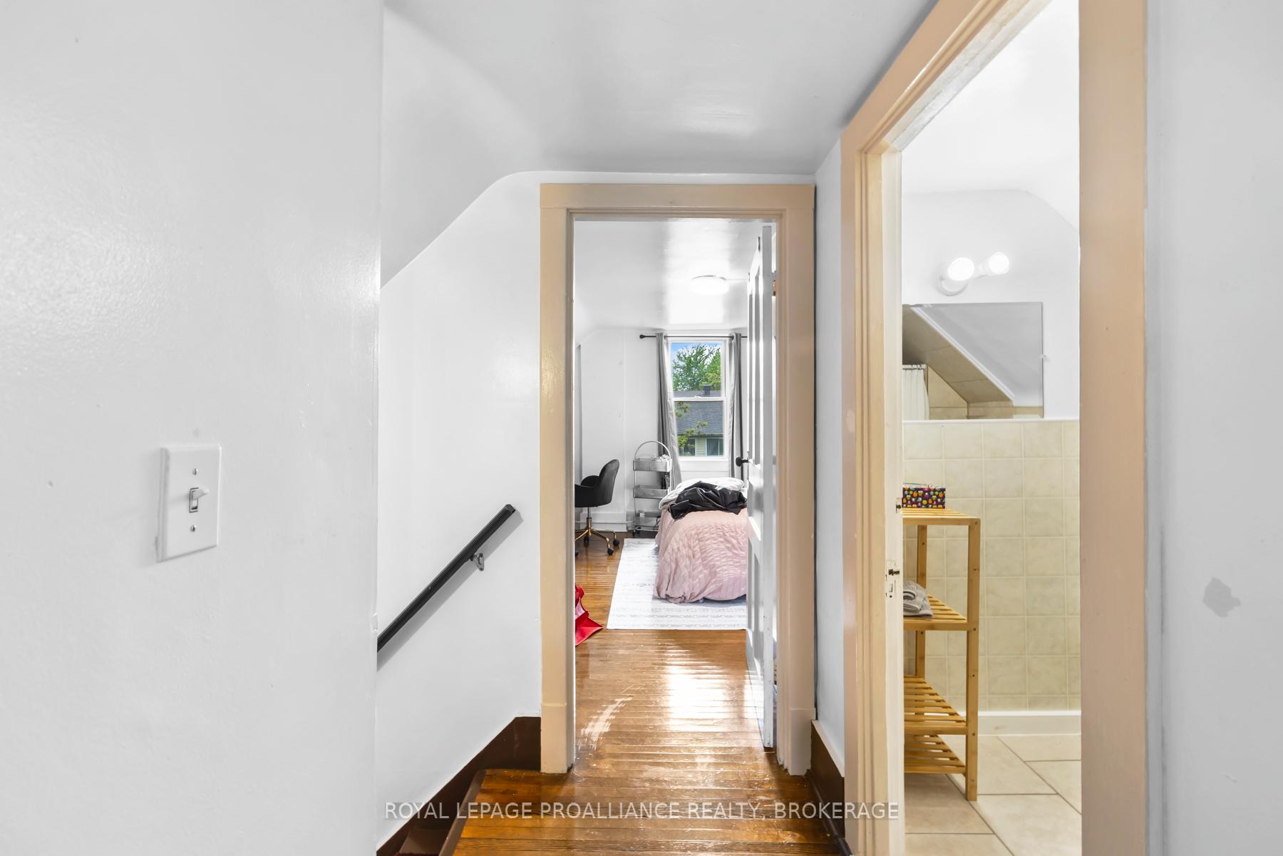Photo 32 of 258 William Street, Kingston, Central City East — HOMEH