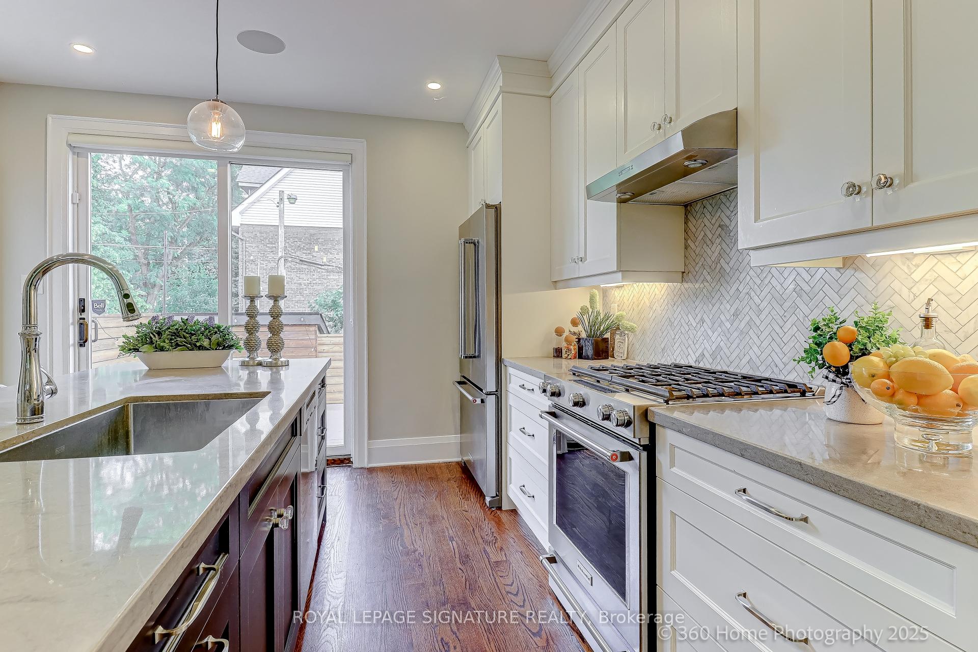 Photo 12 of 465 Pape Avenue, Toronto, Blake-Jones — HOMEH