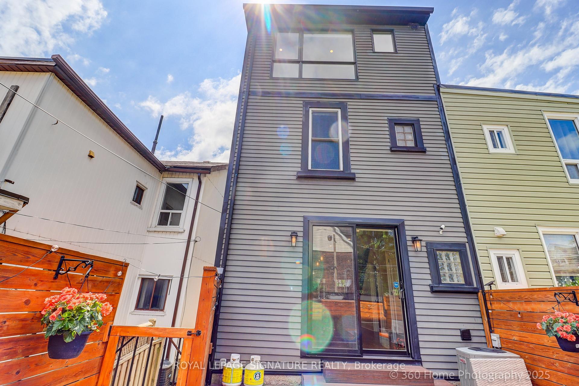 Photo 15 of 465 Pape Avenue, Toronto, Blake-Jones — HOMEH
