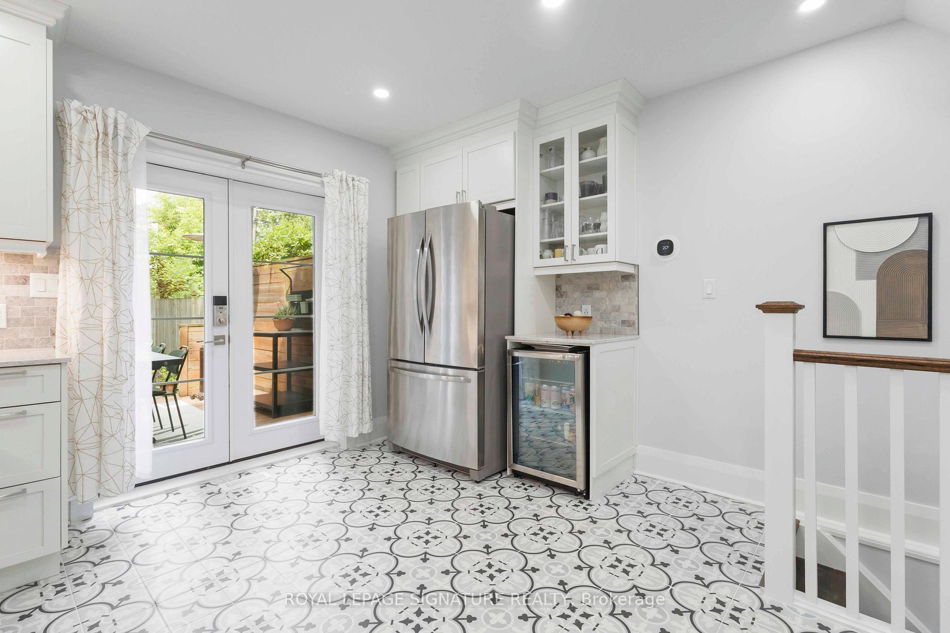Photo 12 of 368 Coxwell Avenue, Toronto, Greenwood-Coxwell — HOMEH