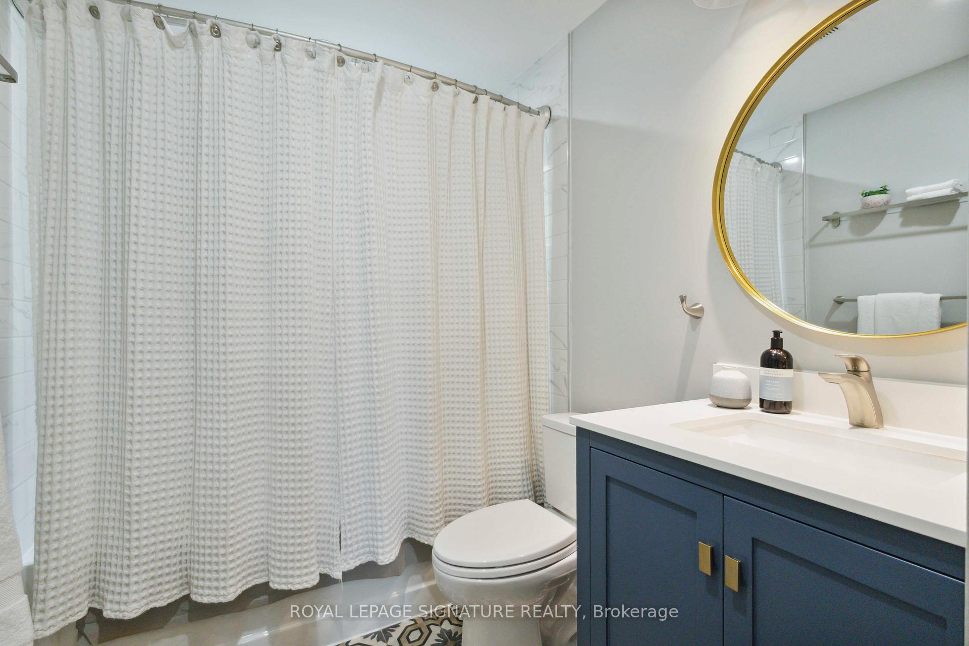 Photo 17 of 368 Coxwell Avenue, Toronto, Greenwood-Coxwell — HOMEH