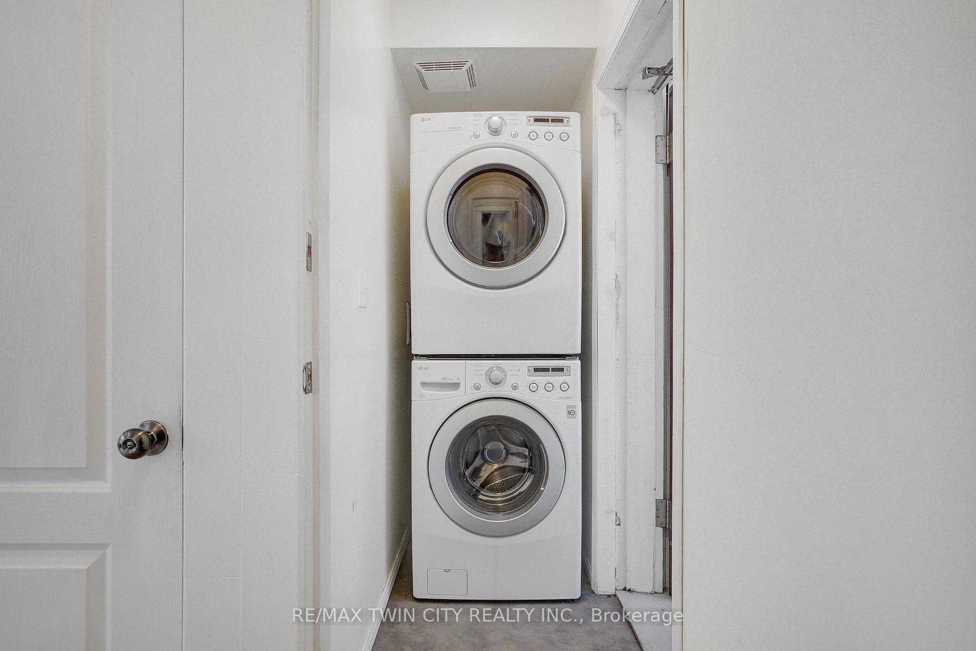 Photo 19 of 67 Moore Avenue, Kitchener — HOMEH