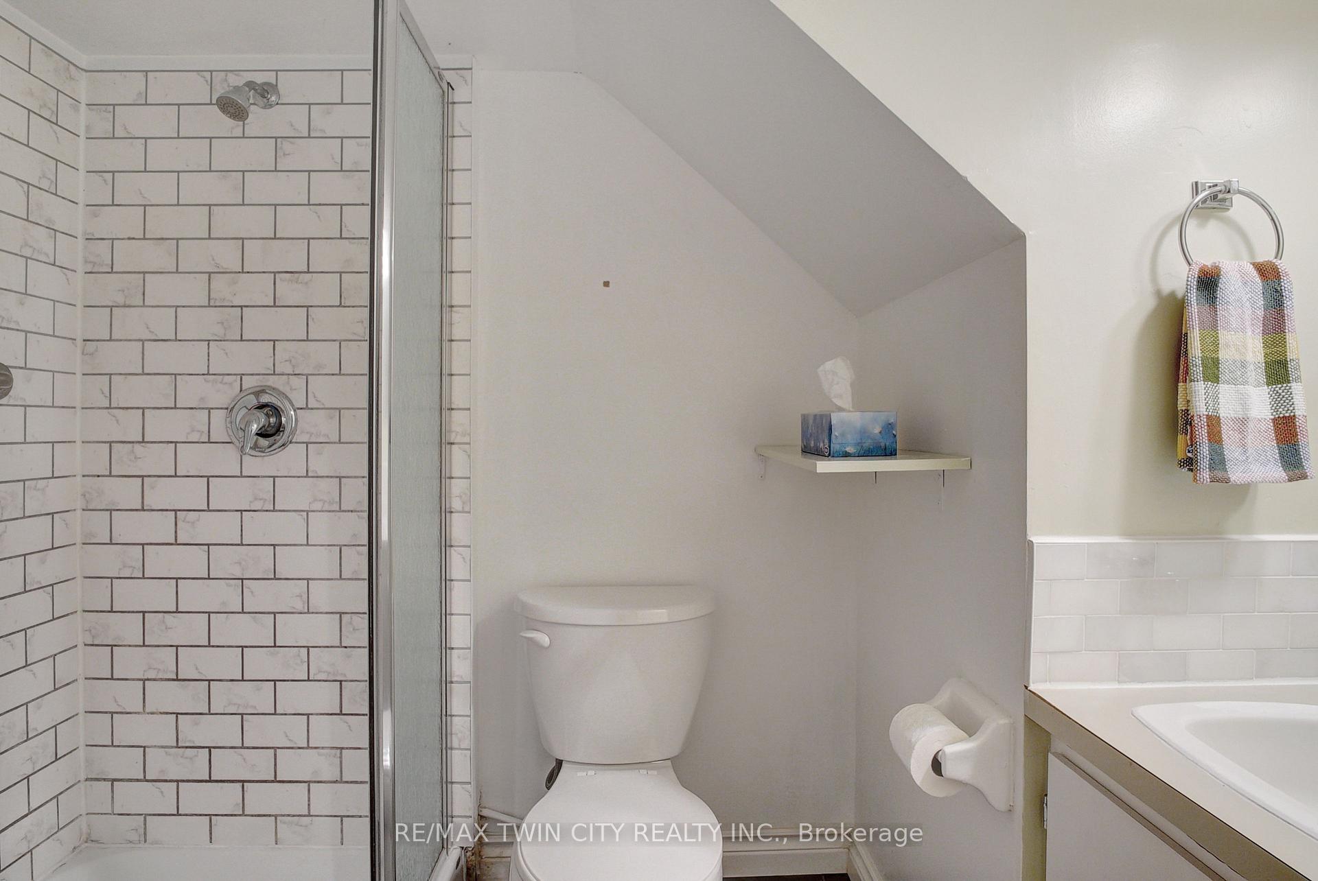 Photo 20 of 67 Moore Avenue, Kitchener — HOMEH