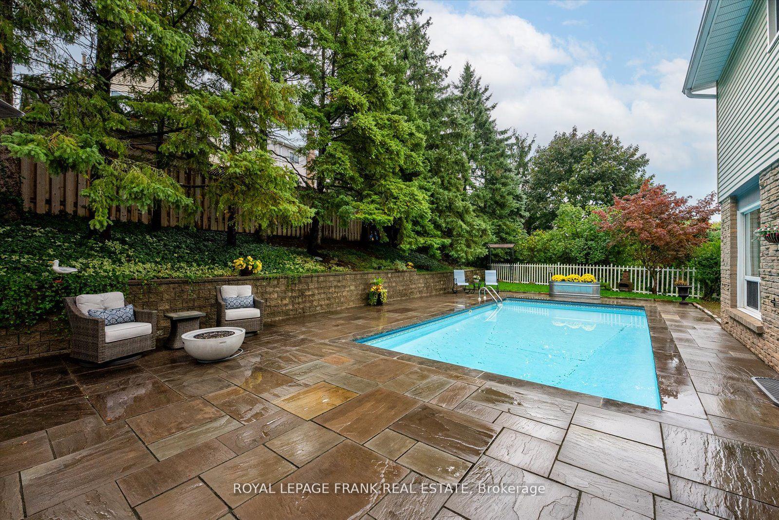 Photo 37 of 14 Mattawa Court, Whitby, Lynde Creek — HOMEH