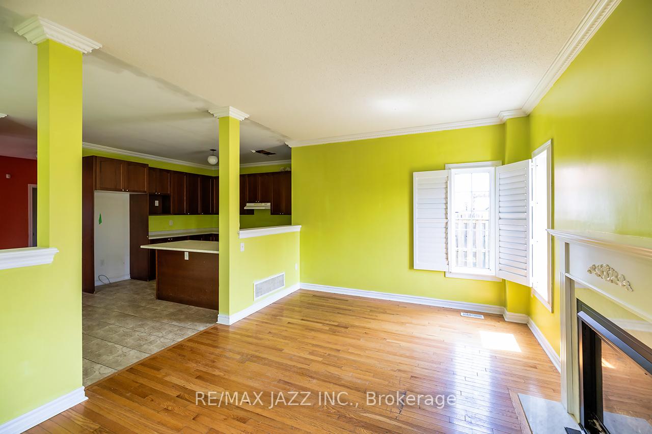 Photo 30 of 57 McBride Avenue, Clarington, Bowmanville — HOMEH