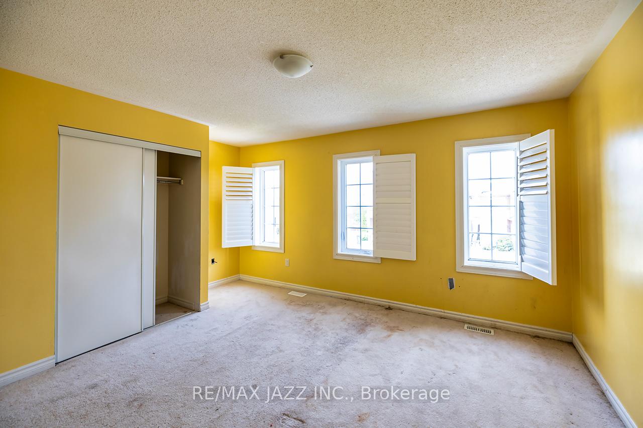 Photo 21 of 57 McBride Avenue, Clarington, Bowmanville — HOMEH