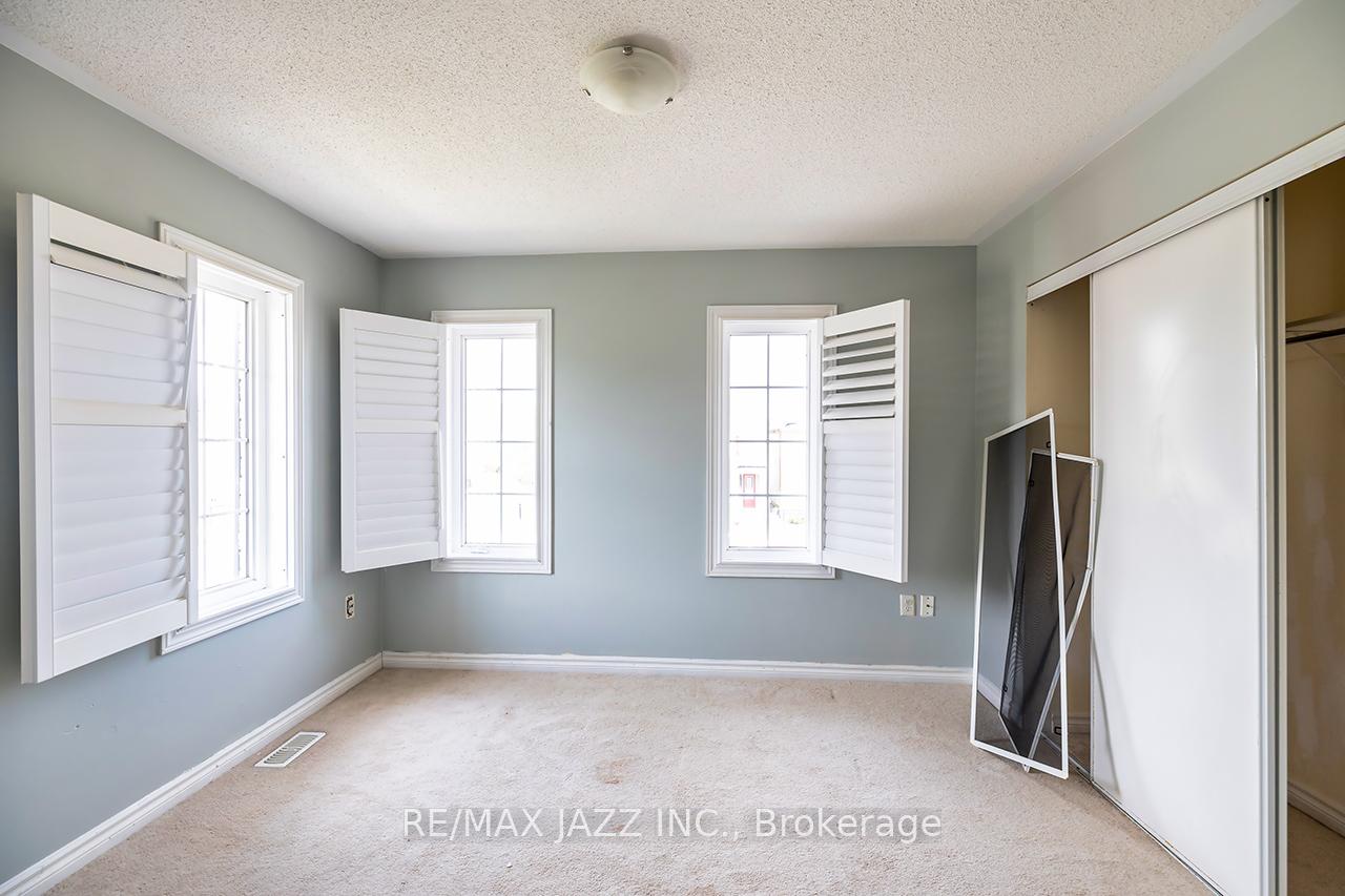 Photo 26 of 57 McBride Avenue, Clarington, Bowmanville — HOMEH