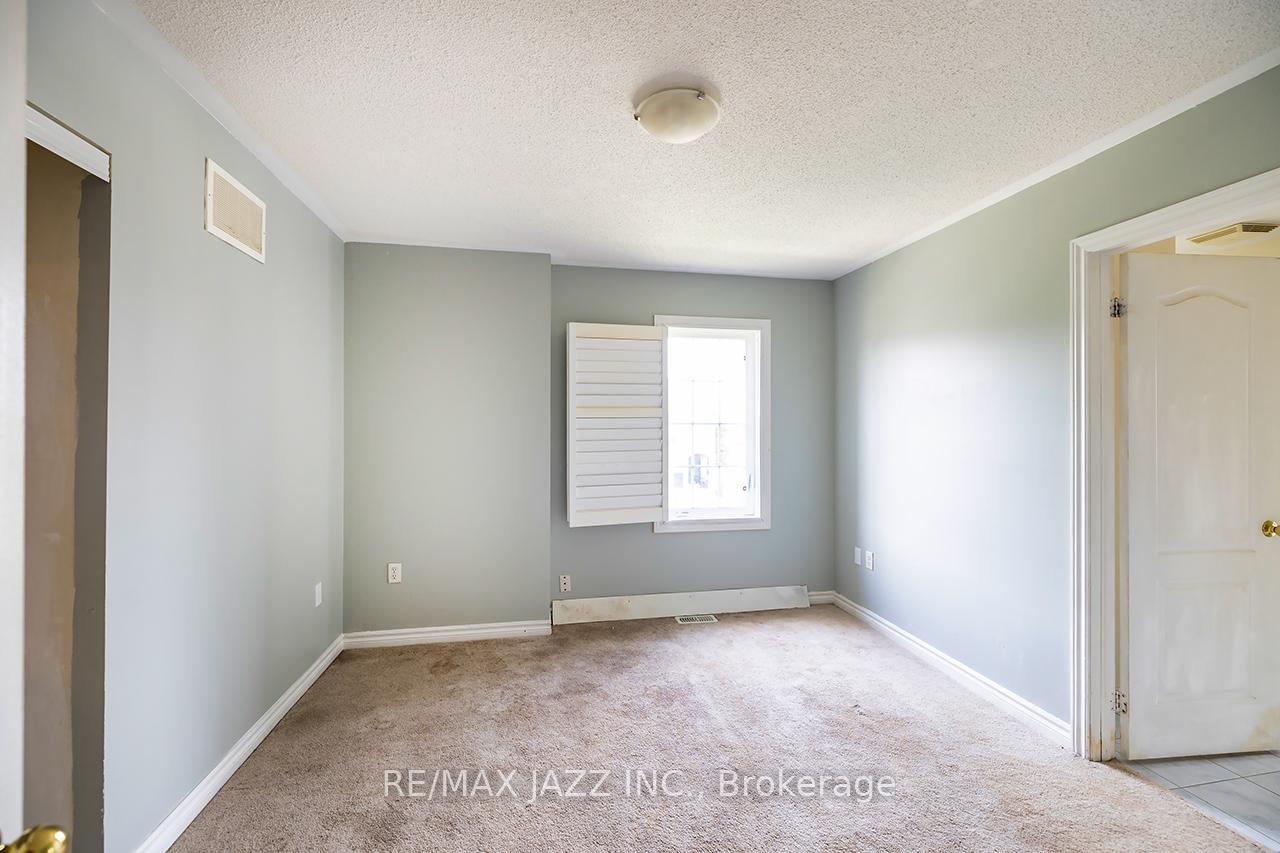 Photo 22 of 57 McBride Avenue, Clarington, Bowmanville — HOMEH
