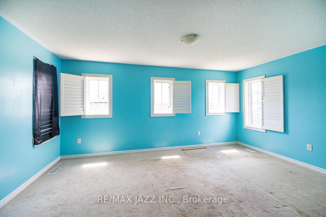 Photo 19 of 57 McBride Avenue, Clarington, Bowmanville — HOMEH